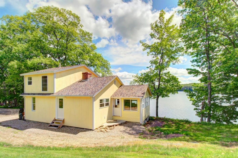 Damariscotta Lakefront Retreat Image 28
